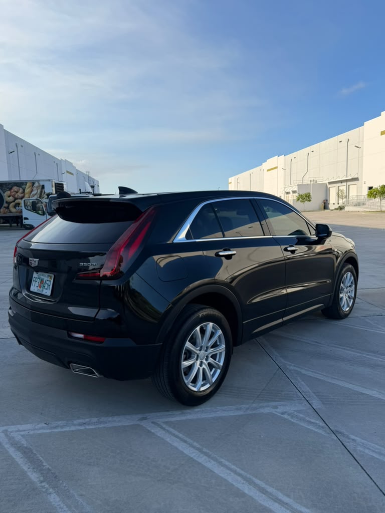 Cadillac XT4 2023 Black